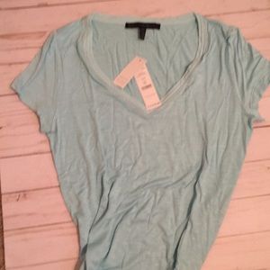 Everyday SS V Neck Tee